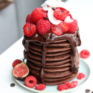 Chocolade pannenkoekjes met framboos en vijg